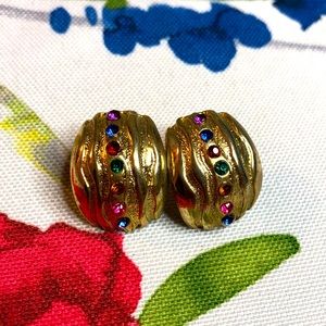 VTG multicolor gold post back earrings